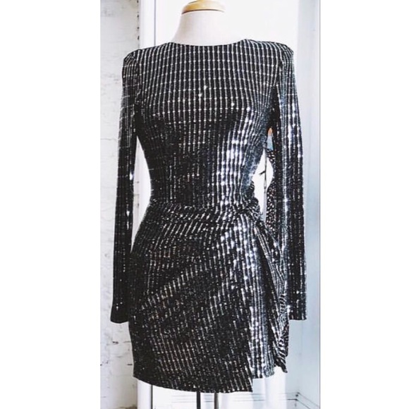 Dresses & Skirts - Holiday dress